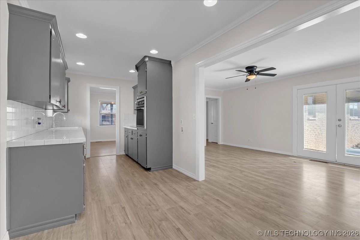 296 S 118th East Avenue Property Photo 8