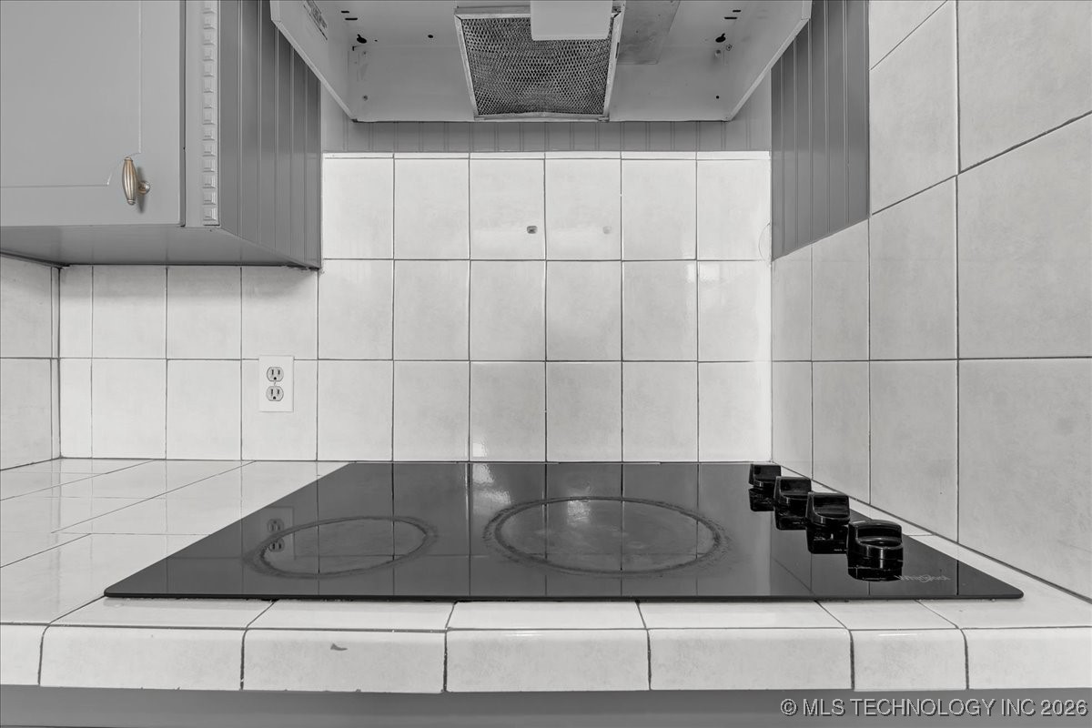 296 S 118th East Avenue Property Photo 13