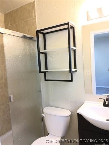 11727 N 103rd East Avenue Property Photo 16