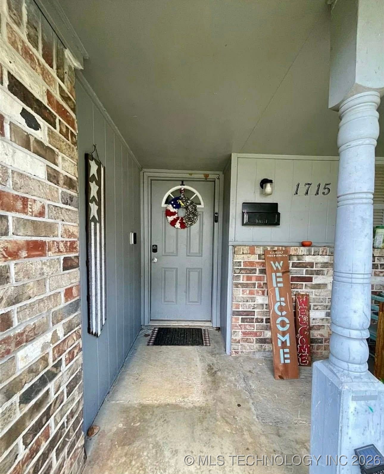 1715 Worley Street Property Photo 9