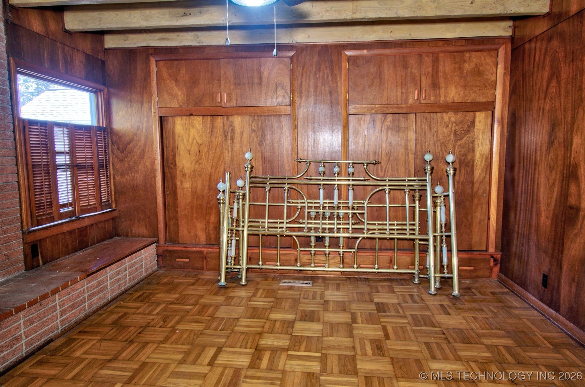 1502 Hayes Street Property Photo 8