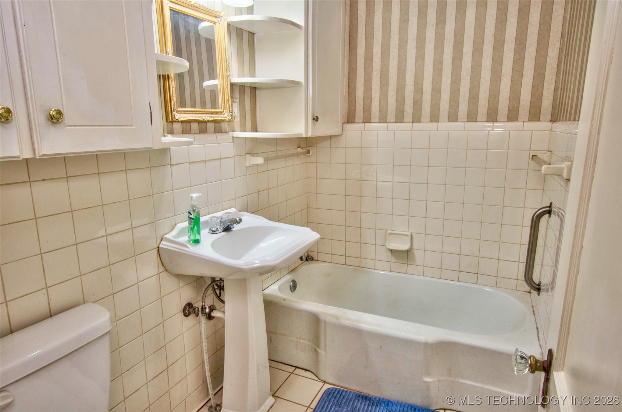 1502 Hayes Street Property Photo 17