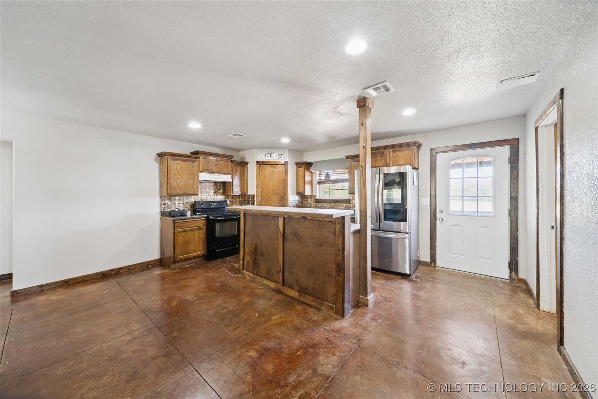 11822 S Rawhide Road E Property Photo 9