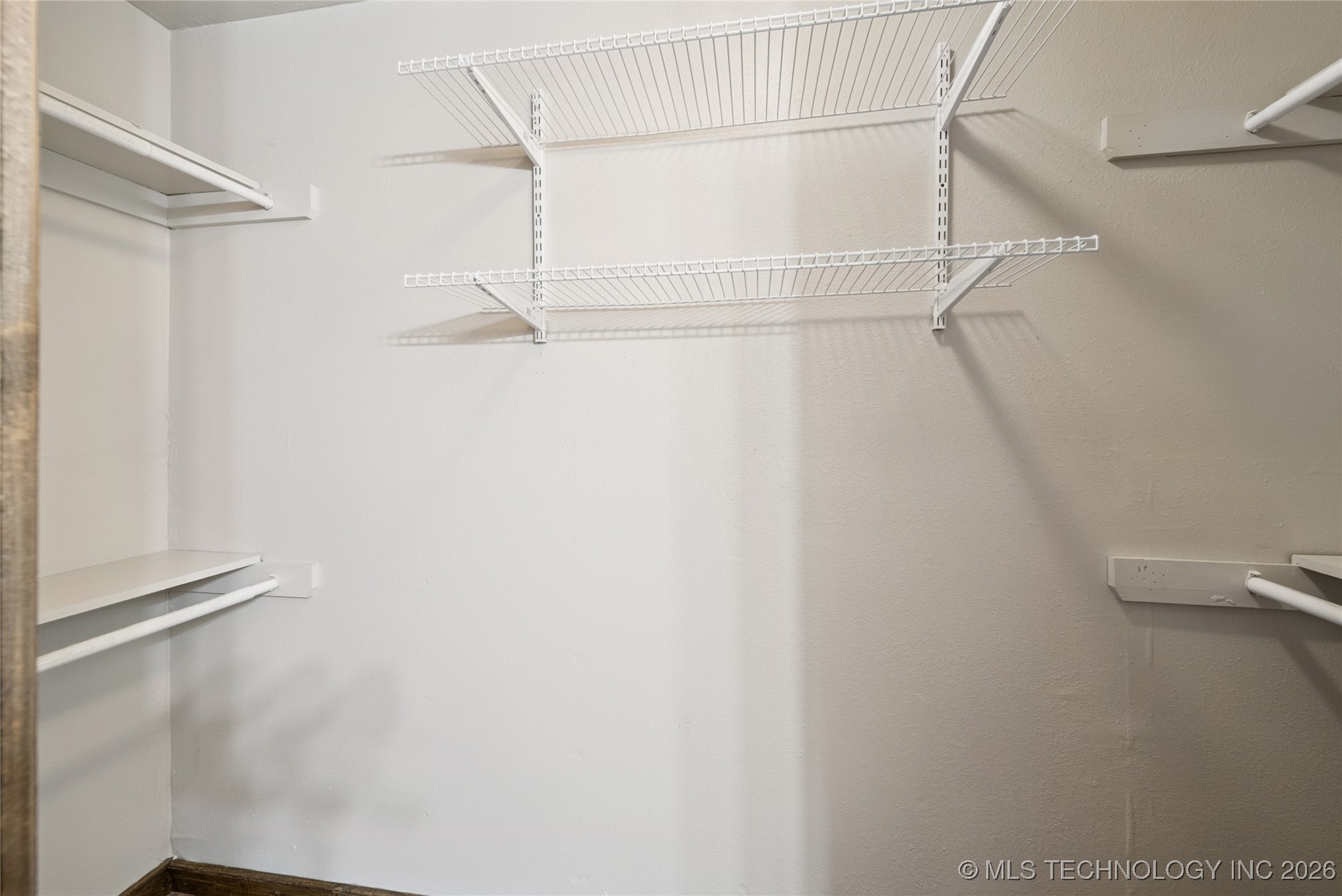 11822 S Rawhide Road E Property Photo 15