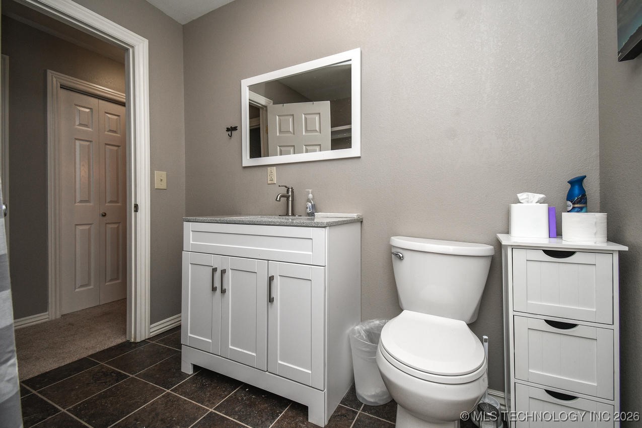 420 Deer Lake Drive Property Photo 29