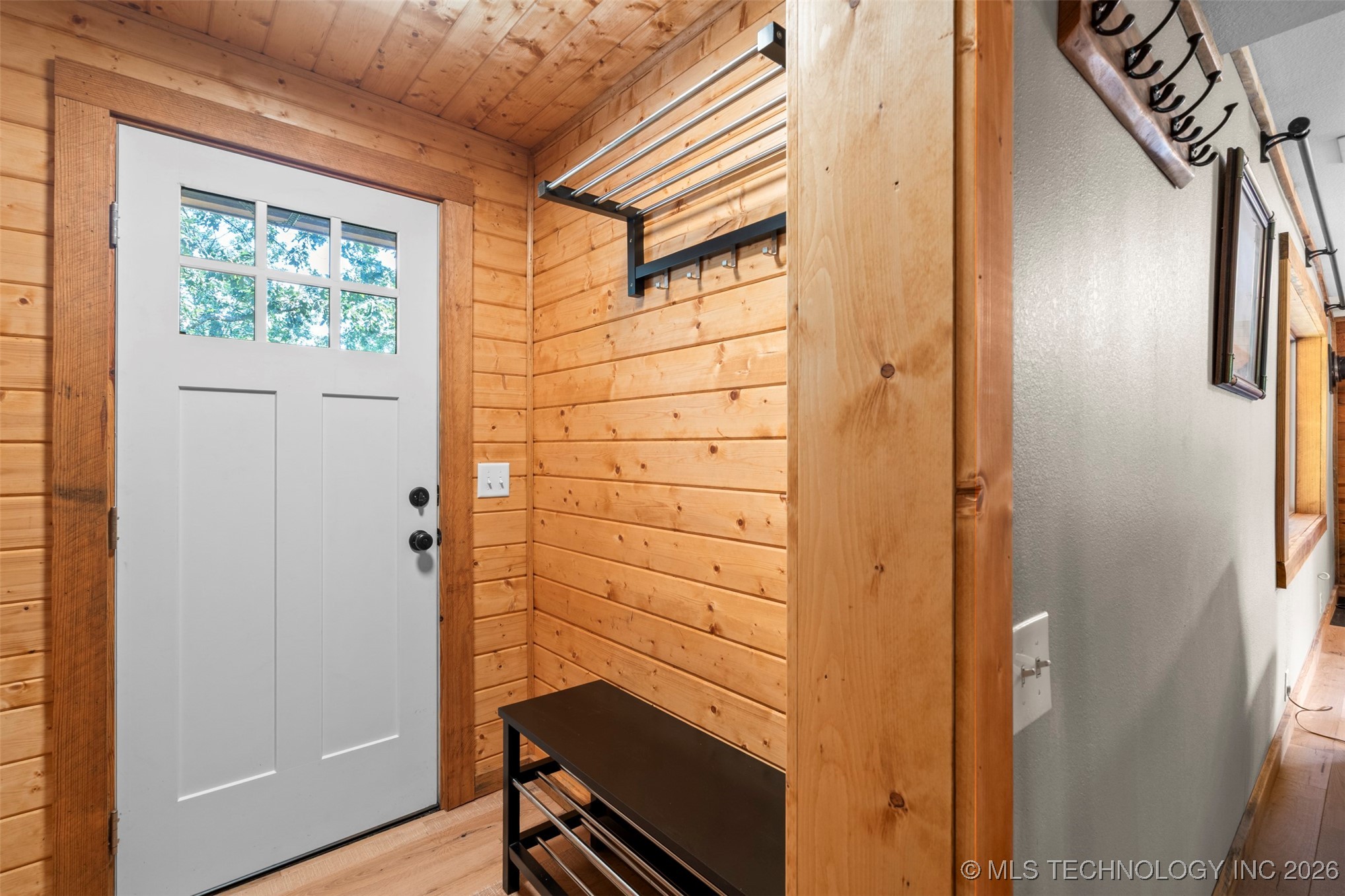 420 Deer Lake Drive Property Photo 33