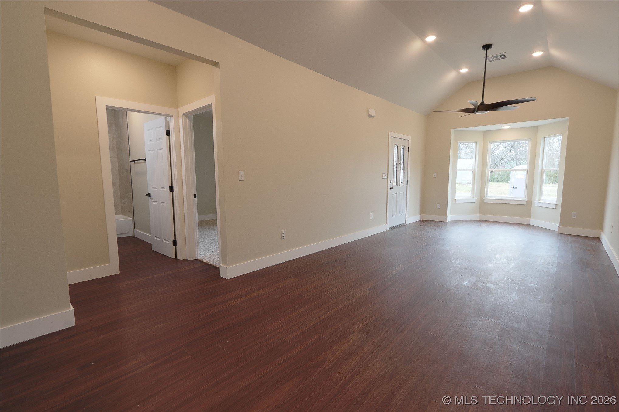 501 Ne 9th Street Property Photo 5