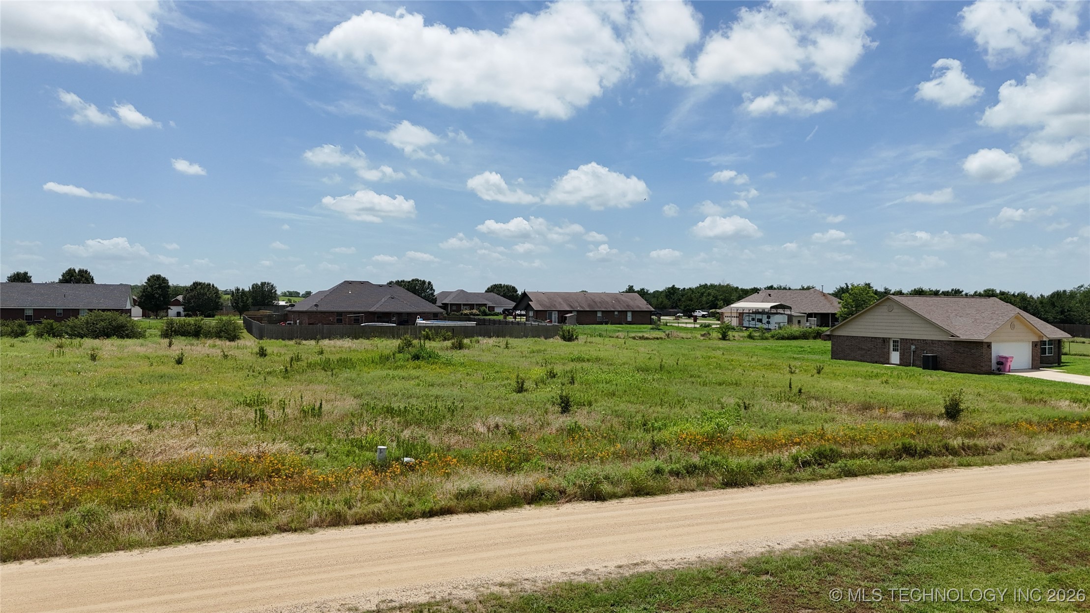 155 Michael Avenue Property Photo 3