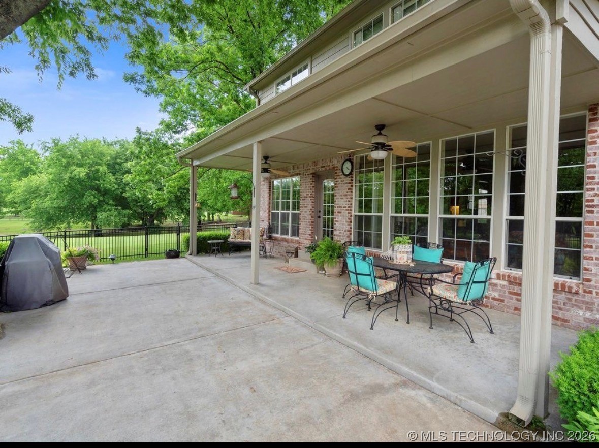 7296 N 200th East Avenue Property Photo 7