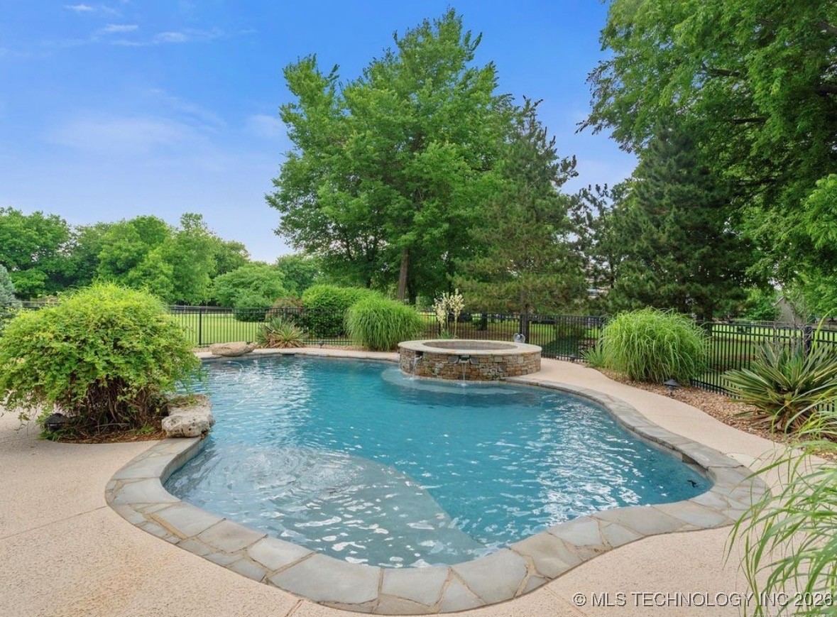 7296 N 200th East Avenue Property Photo 10