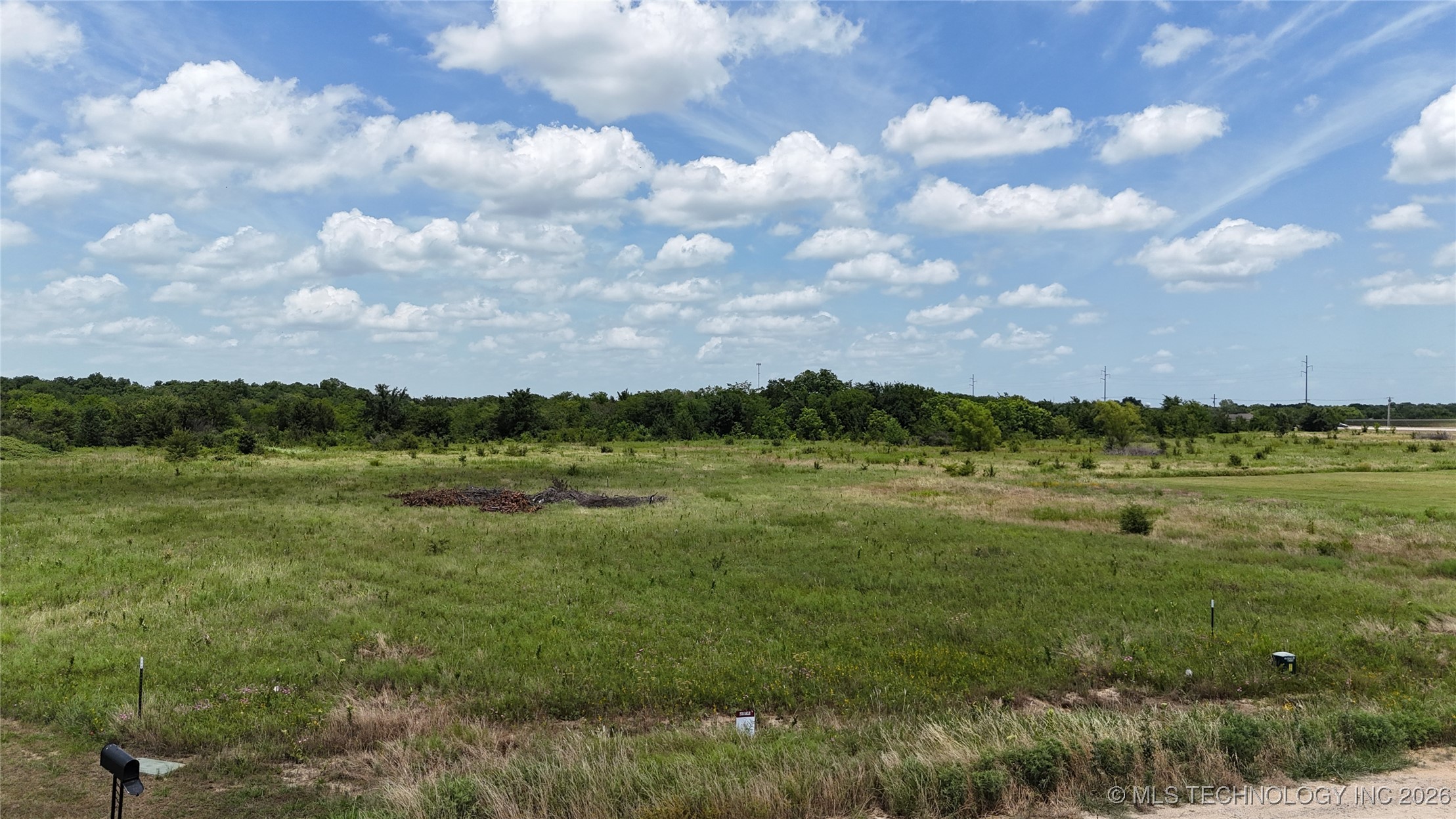 204 Michael Avenue Property Photo 3