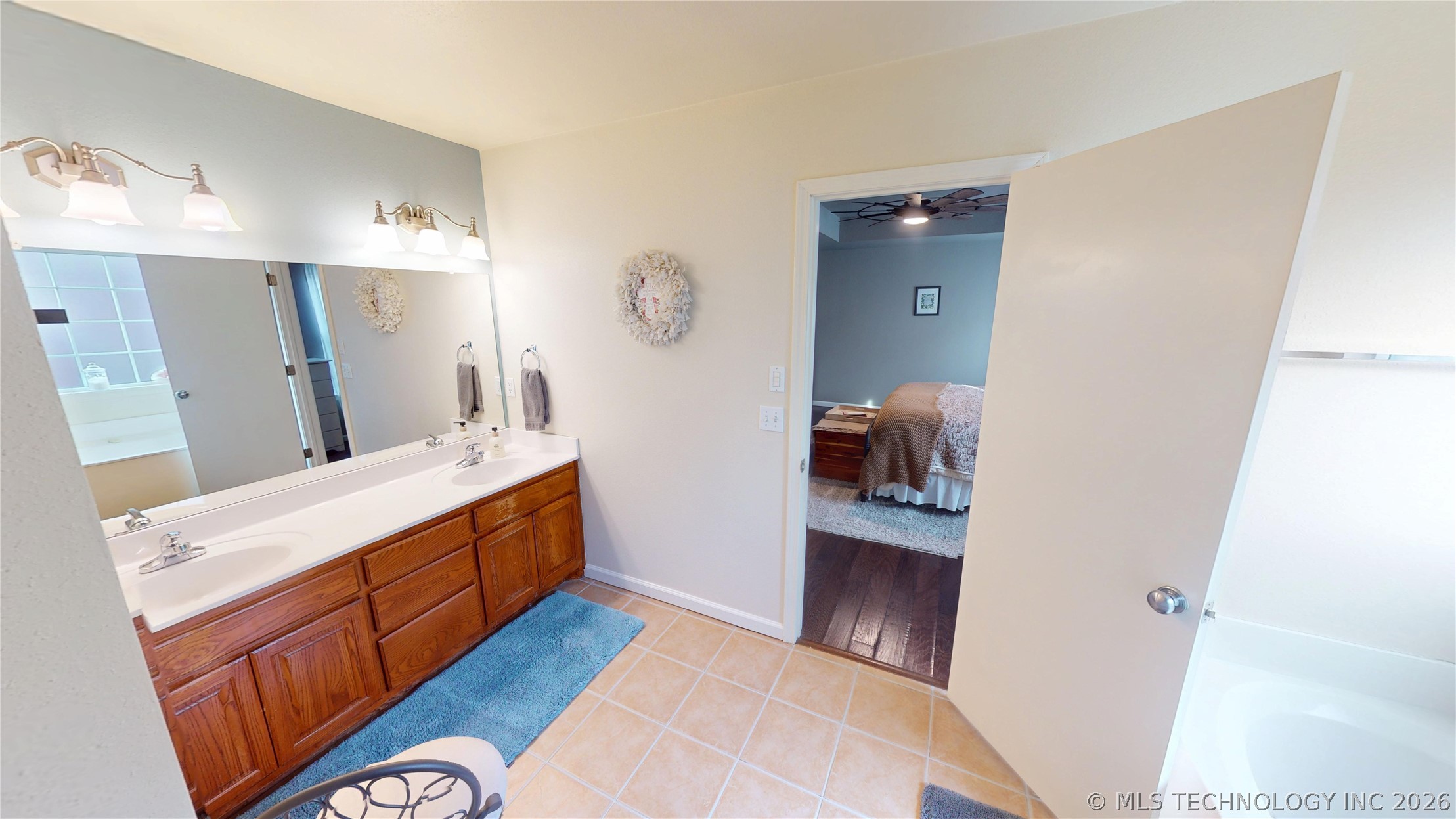 3296 S 201st East Avenue Property Photo 17