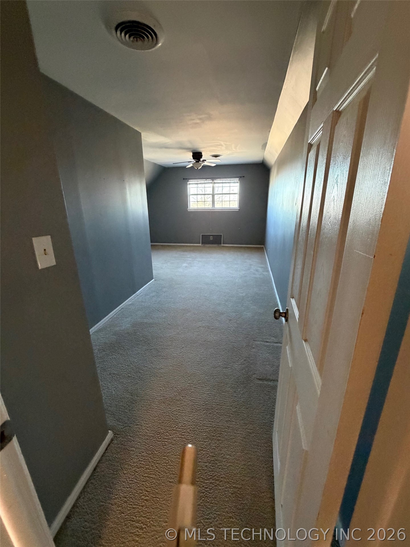 5716 S 80th East Avenue Property Photo 8