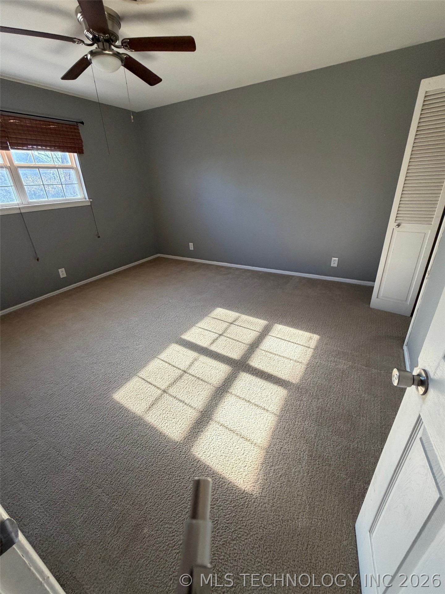 5716 S 80th East Avenue Property Photo 9