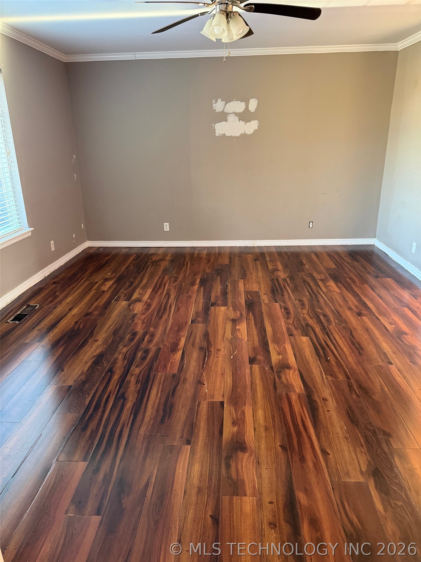 5716 S 80th East Avenue Property Photo 16