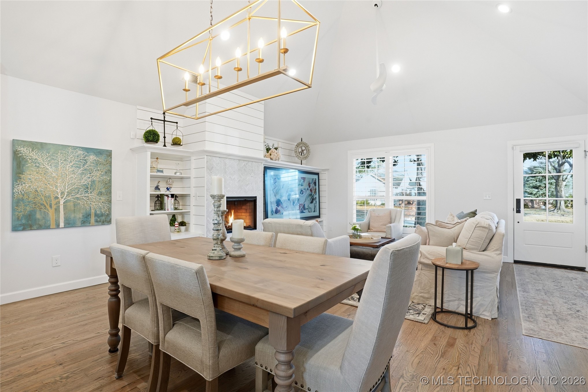 2518 E 17th Street Property Photo 15