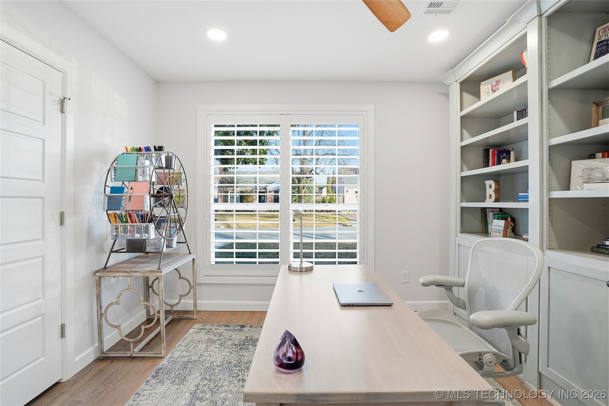 2518 E 17th Street Property Photo 38