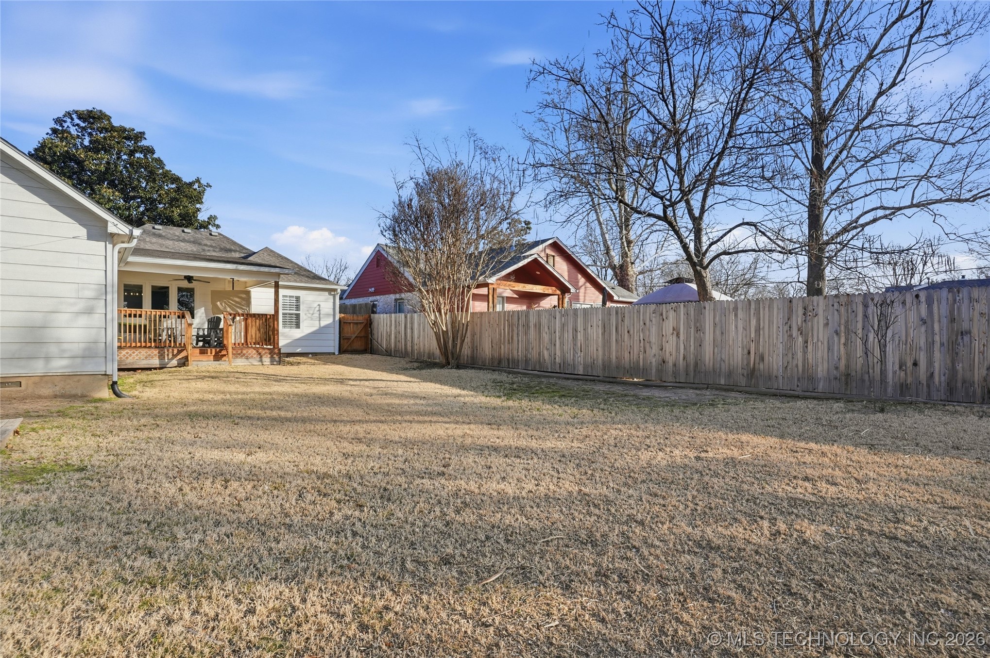 2518 E 17th Street Property Photo 53
