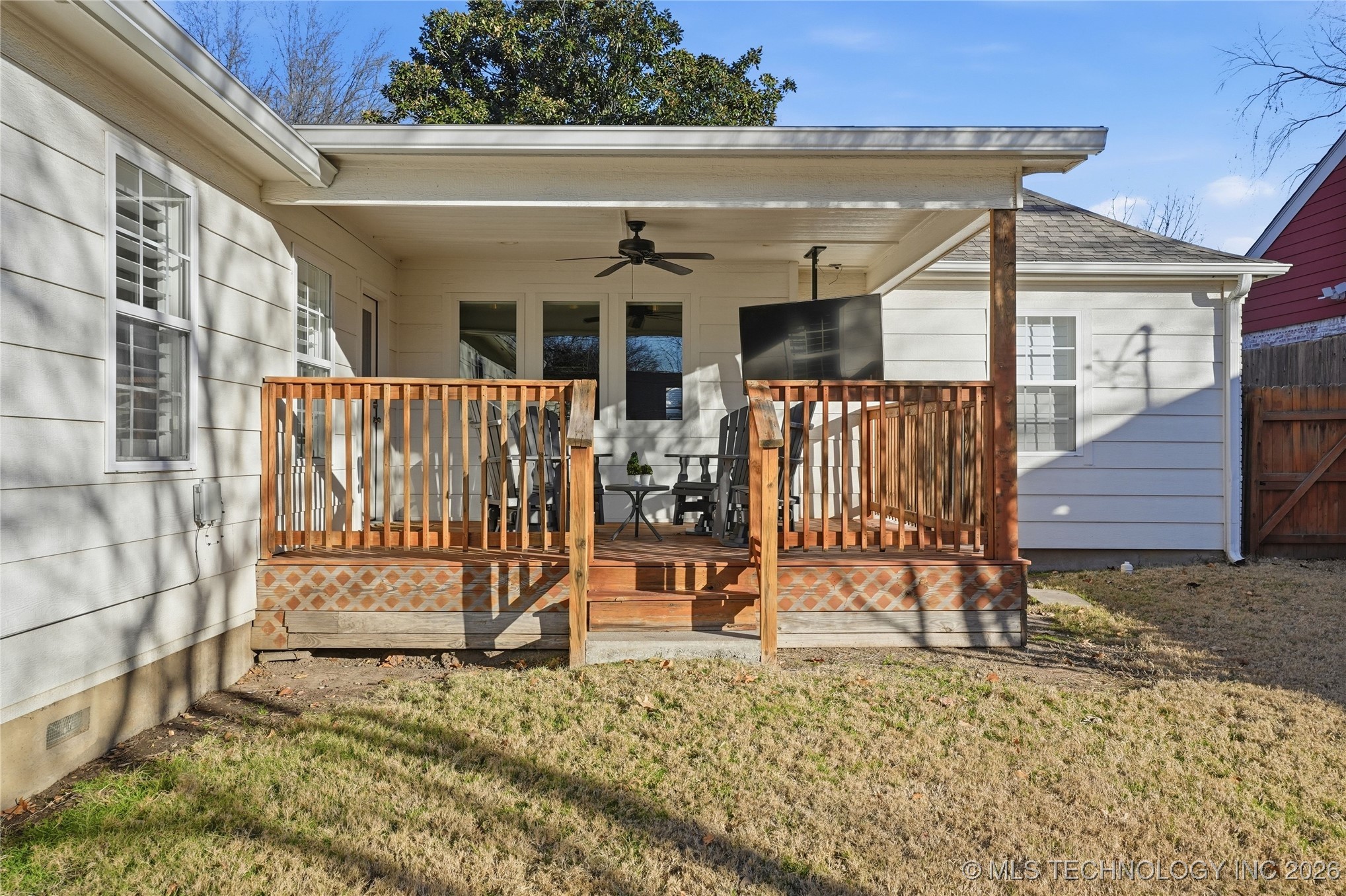 2518 E 17th Street Property Photo 55