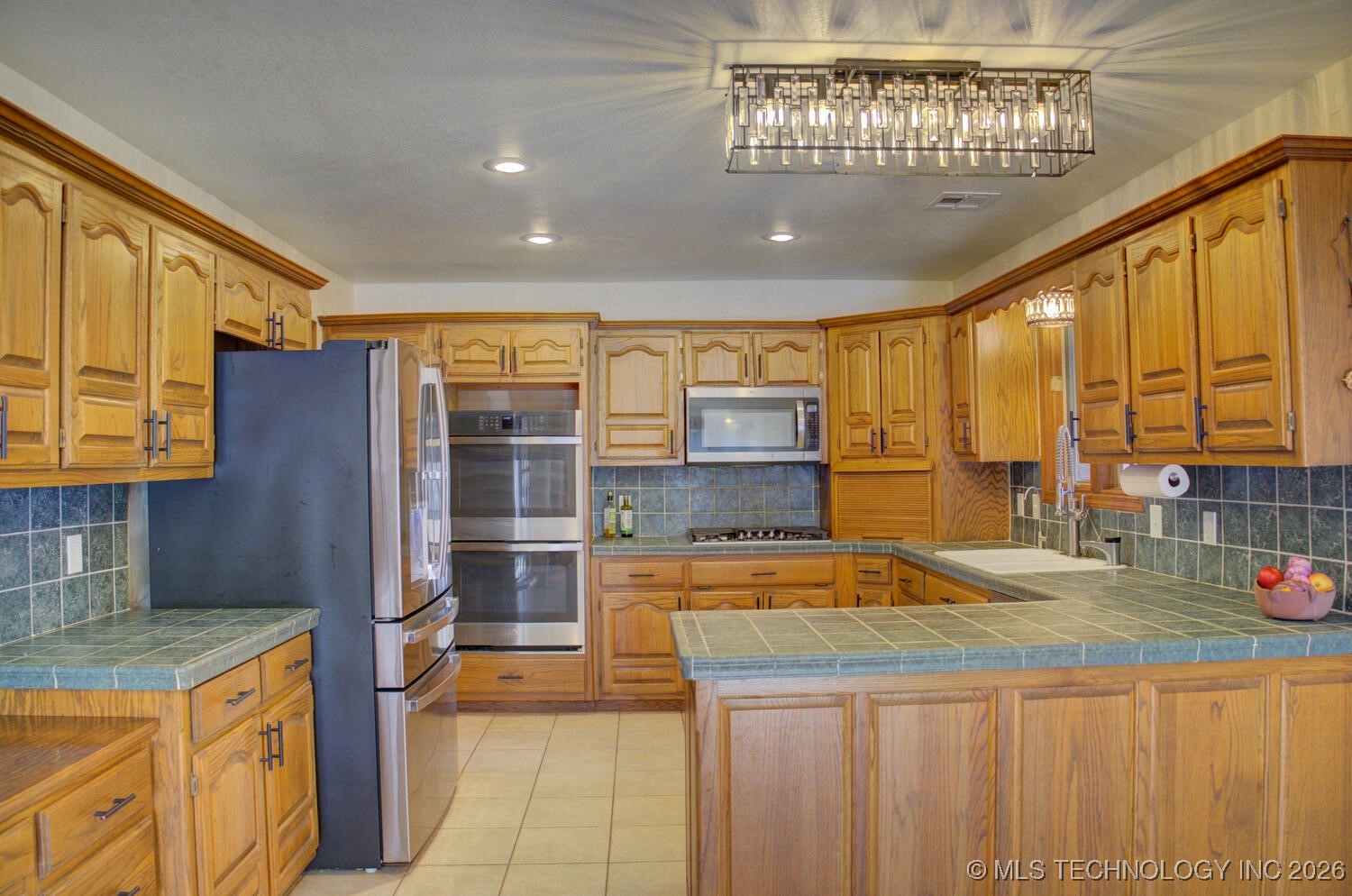 8637 S 73rd East Avenue Property Photo 26