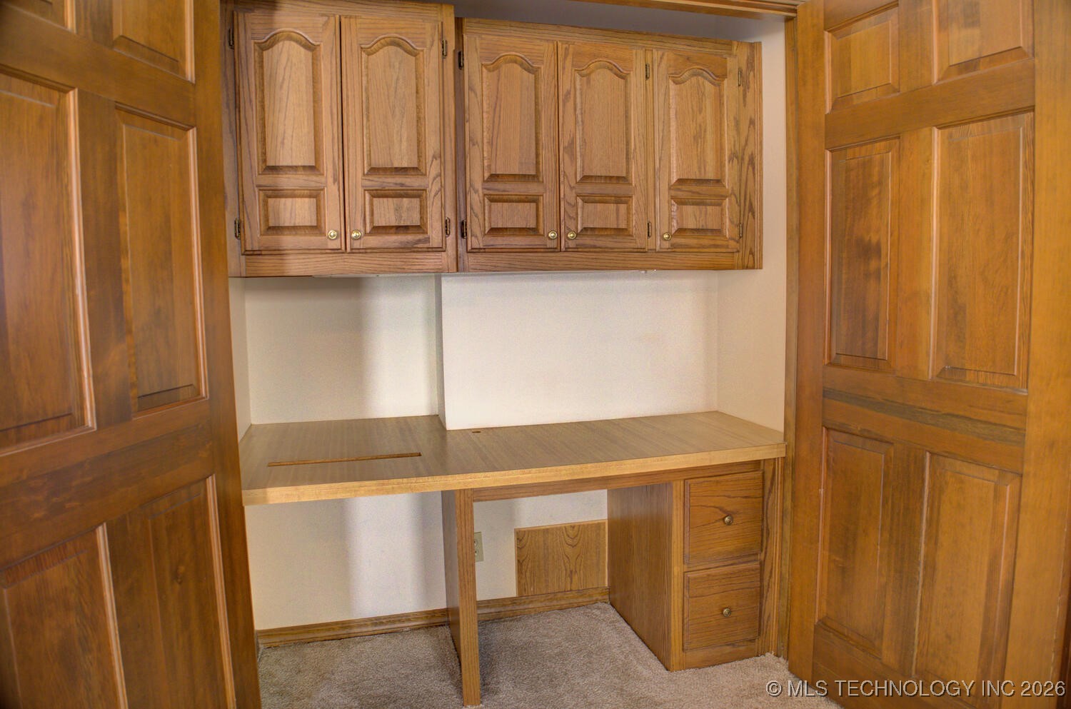 8637 S 73rd East Avenue Property Photo 37