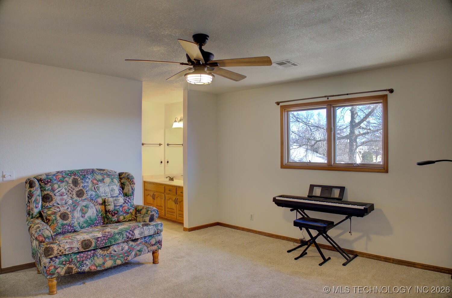 8637 S 73rd East Avenue Property Photo 49