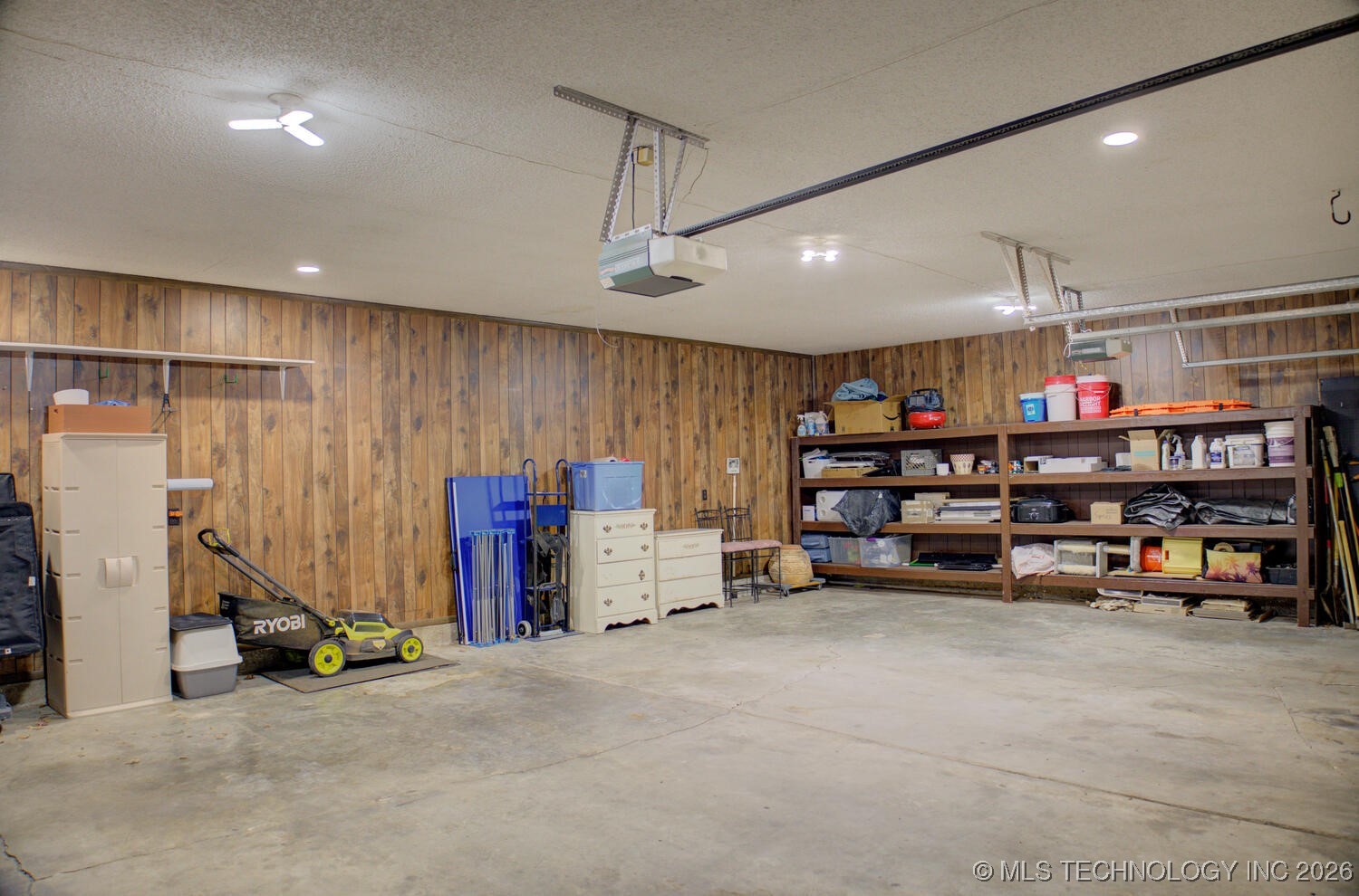 8637 S 73rd East Avenue Property Photo 59