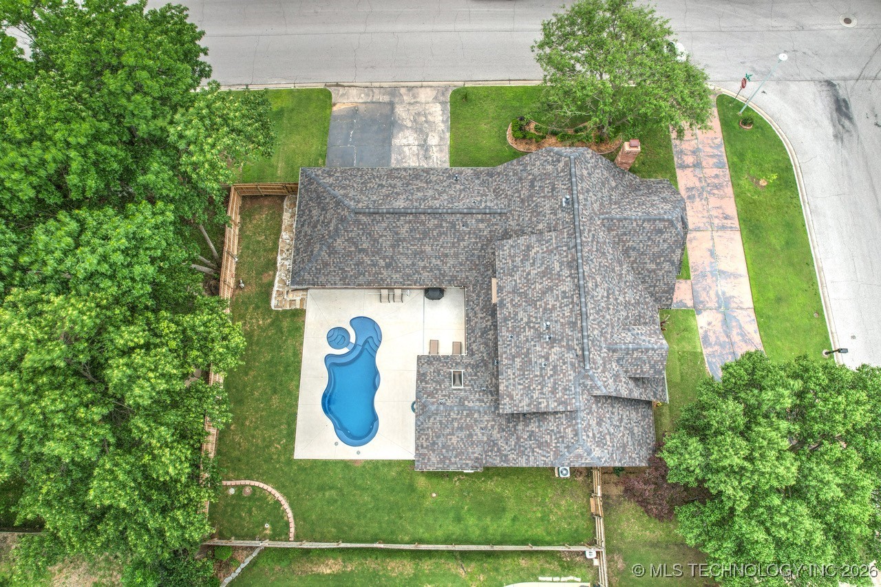 8637 S 73rd East Avenue Property Photo 69