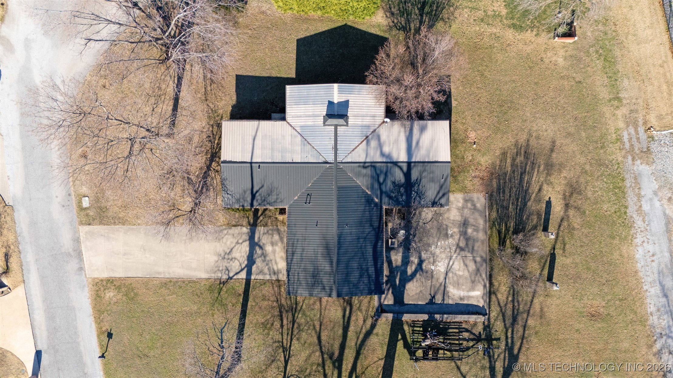 59396 E 288 Court Property Photo 33