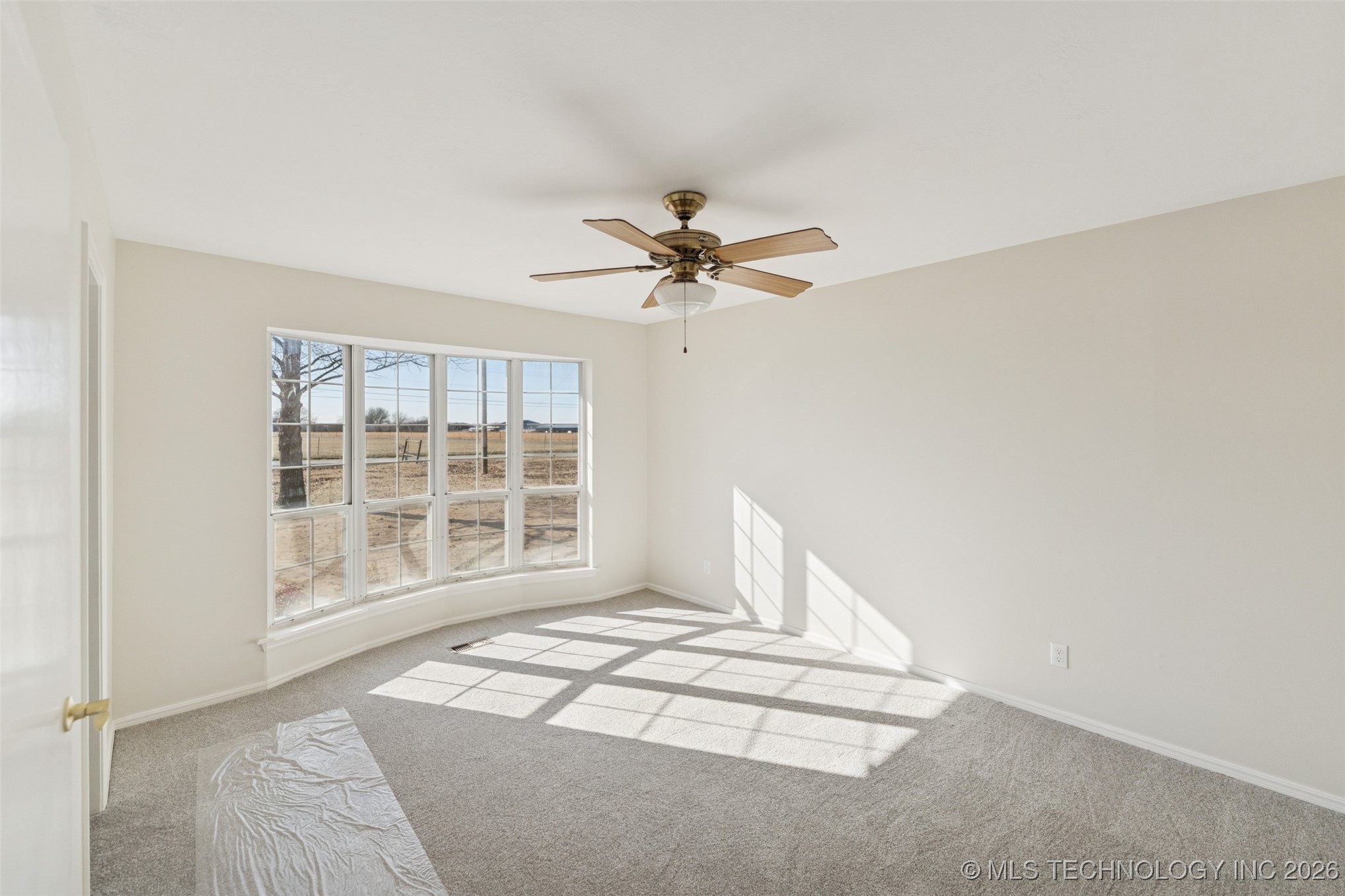 15303 E 440 Road Property Photo 23