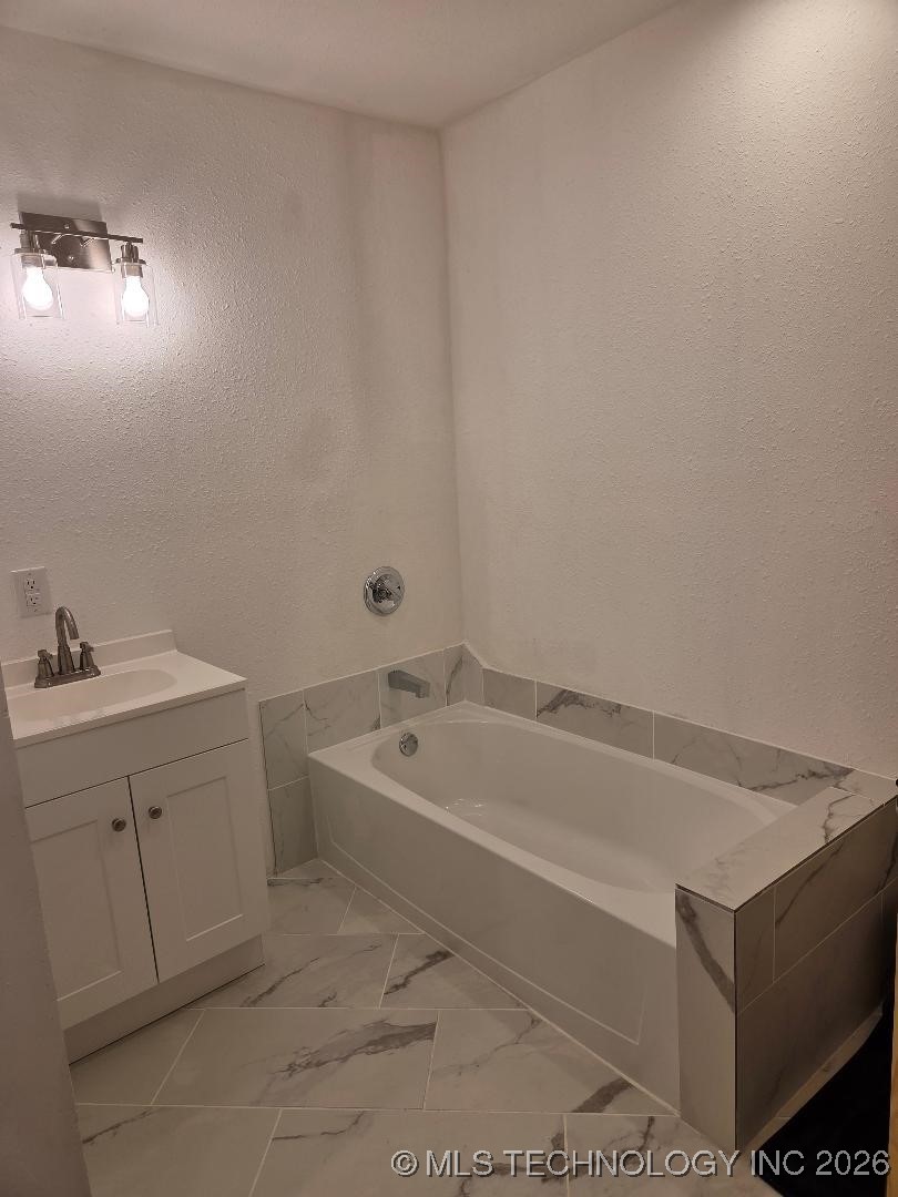 802 W Adams Avenue Property Photo 20