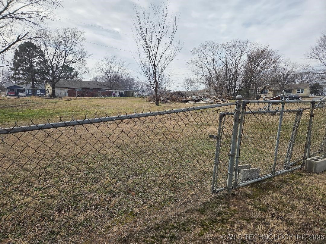 802 W Adams Avenue Property Photo 29