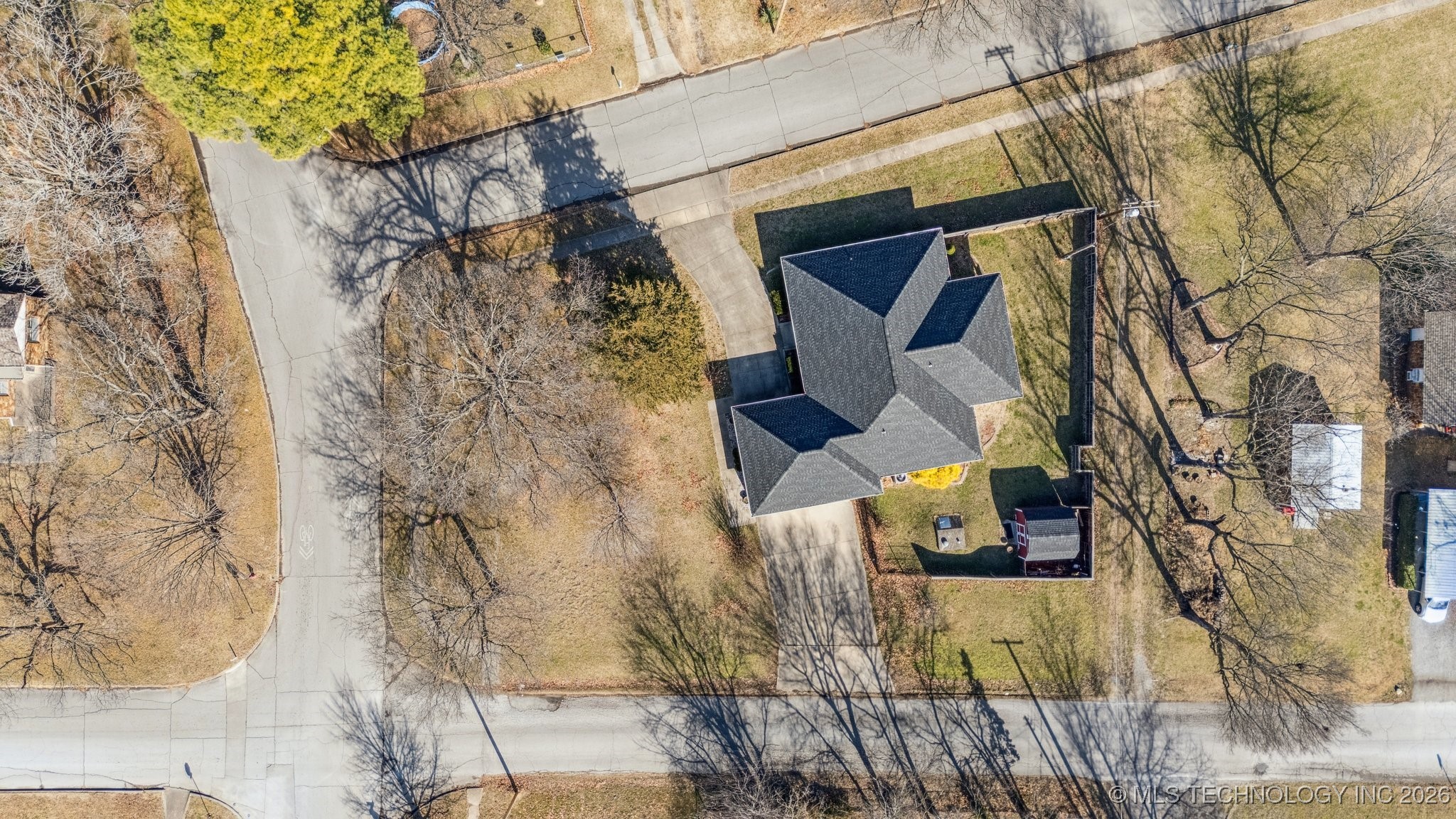 201 N Coo Y Yah Street Property Photo 8