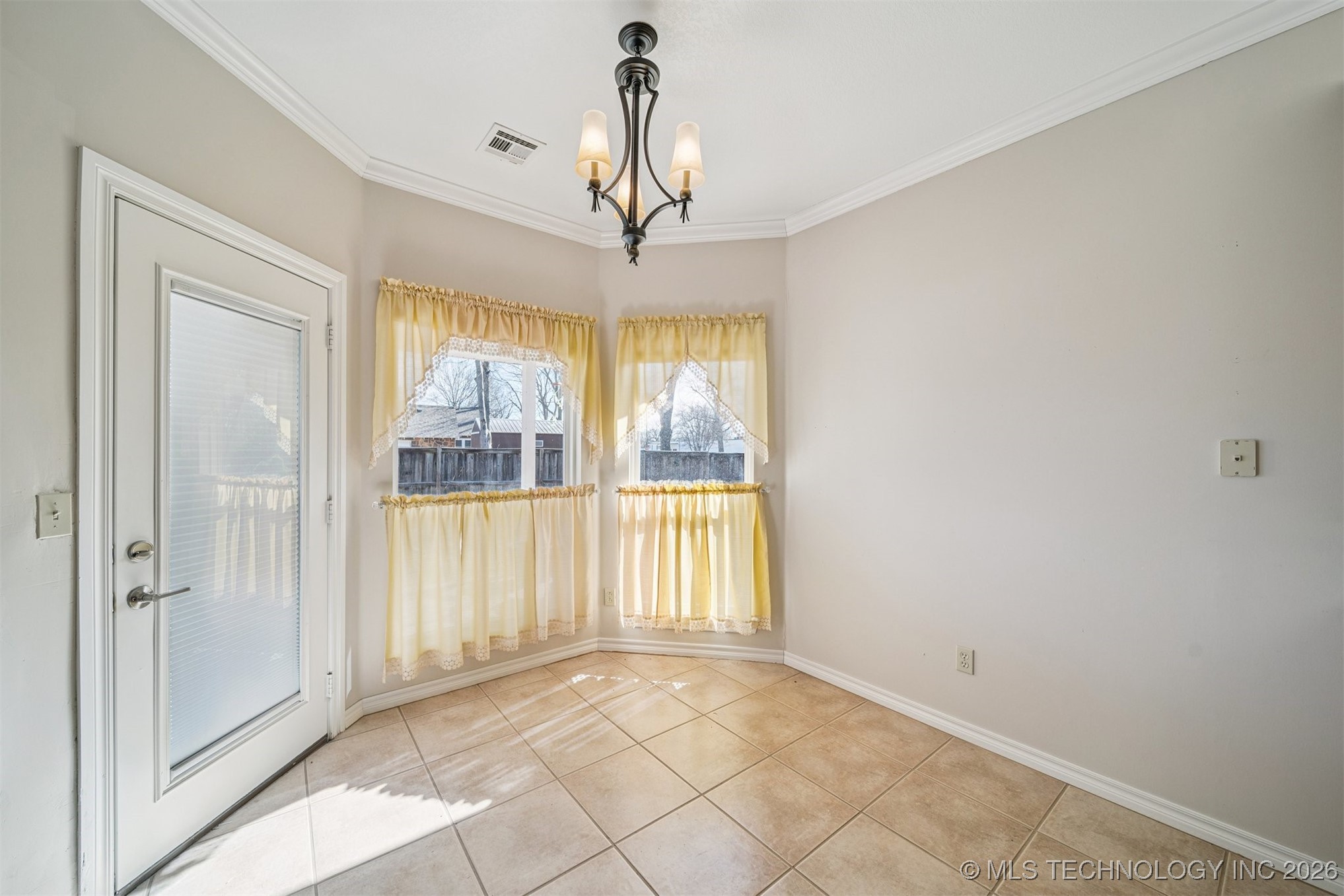 201 N Coo Y Yah Street Property Photo 15