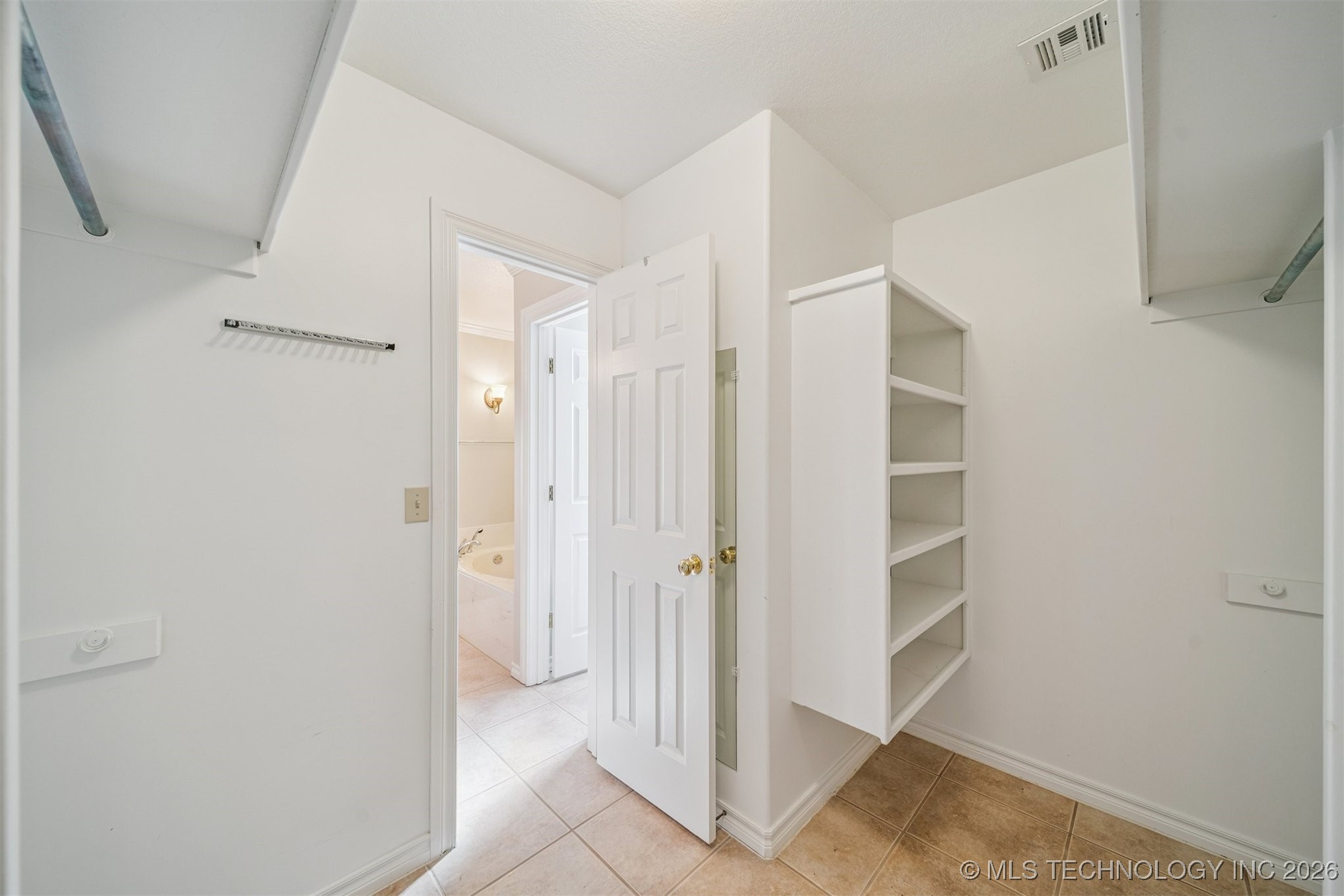 201 N Coo Y Yah Street Property Photo 21