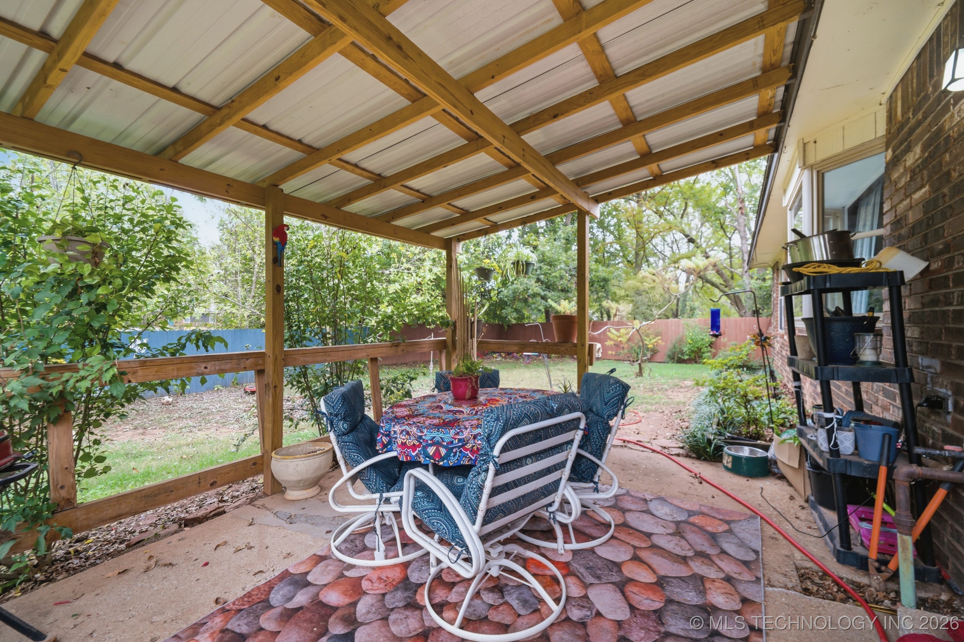 711 W 29th Street Property Photo 2