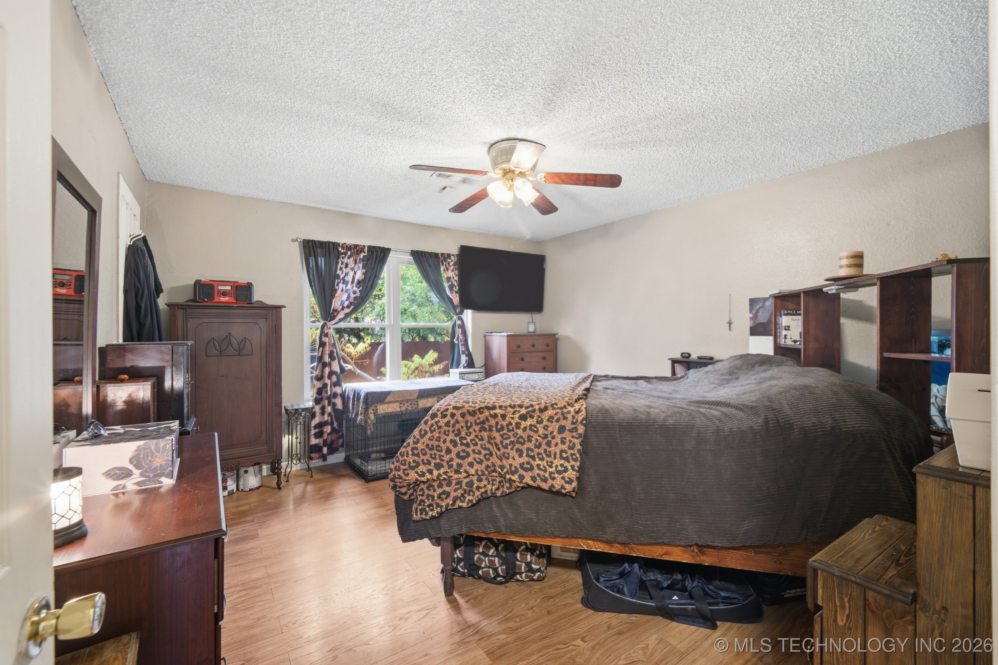 711 W 29th Street Property Photo 9