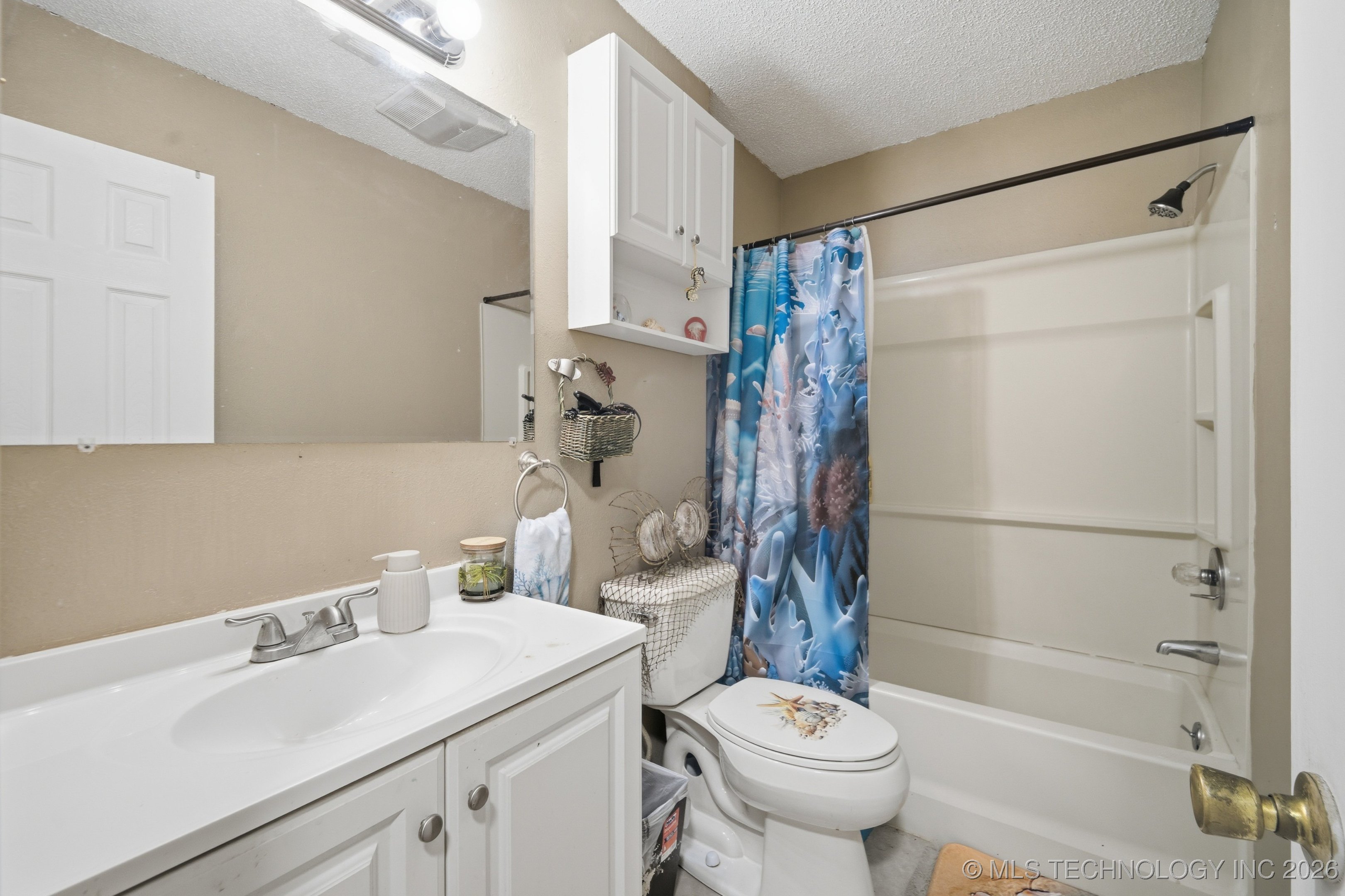 711 W 29th Street Property Photo 13