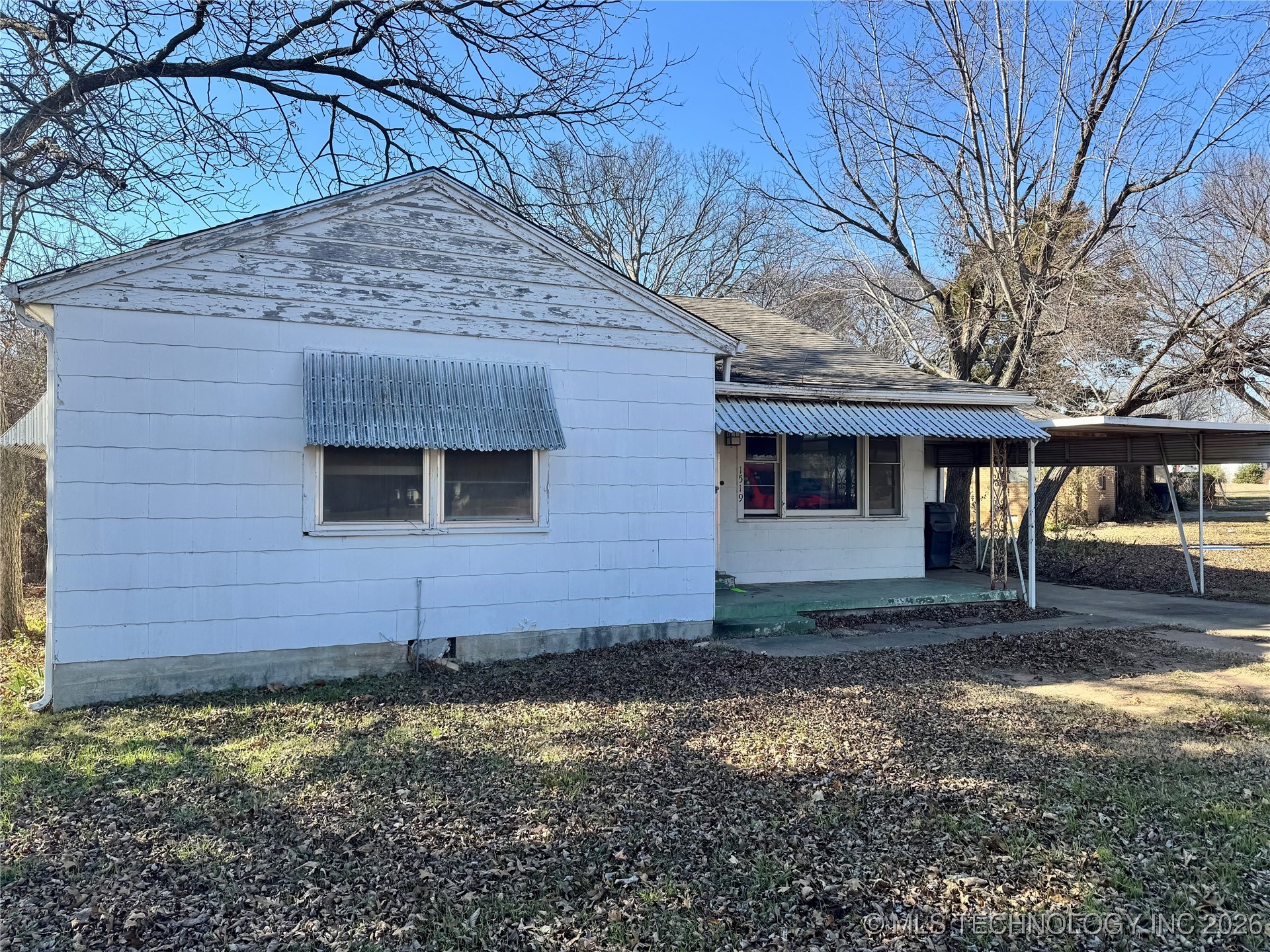 1519 Chickasaw Boulevard Property Photo 4