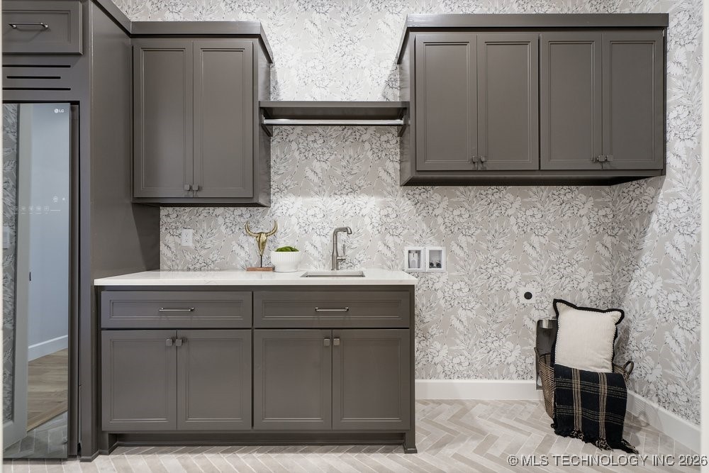 15240 S 27th East Avenue Property Photo 28