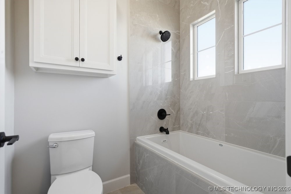 15240 S 27th East Avenue Property Photo 39