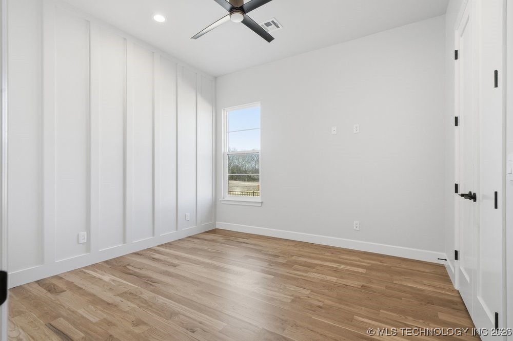 15240 S 27th East Avenue Property Photo 40