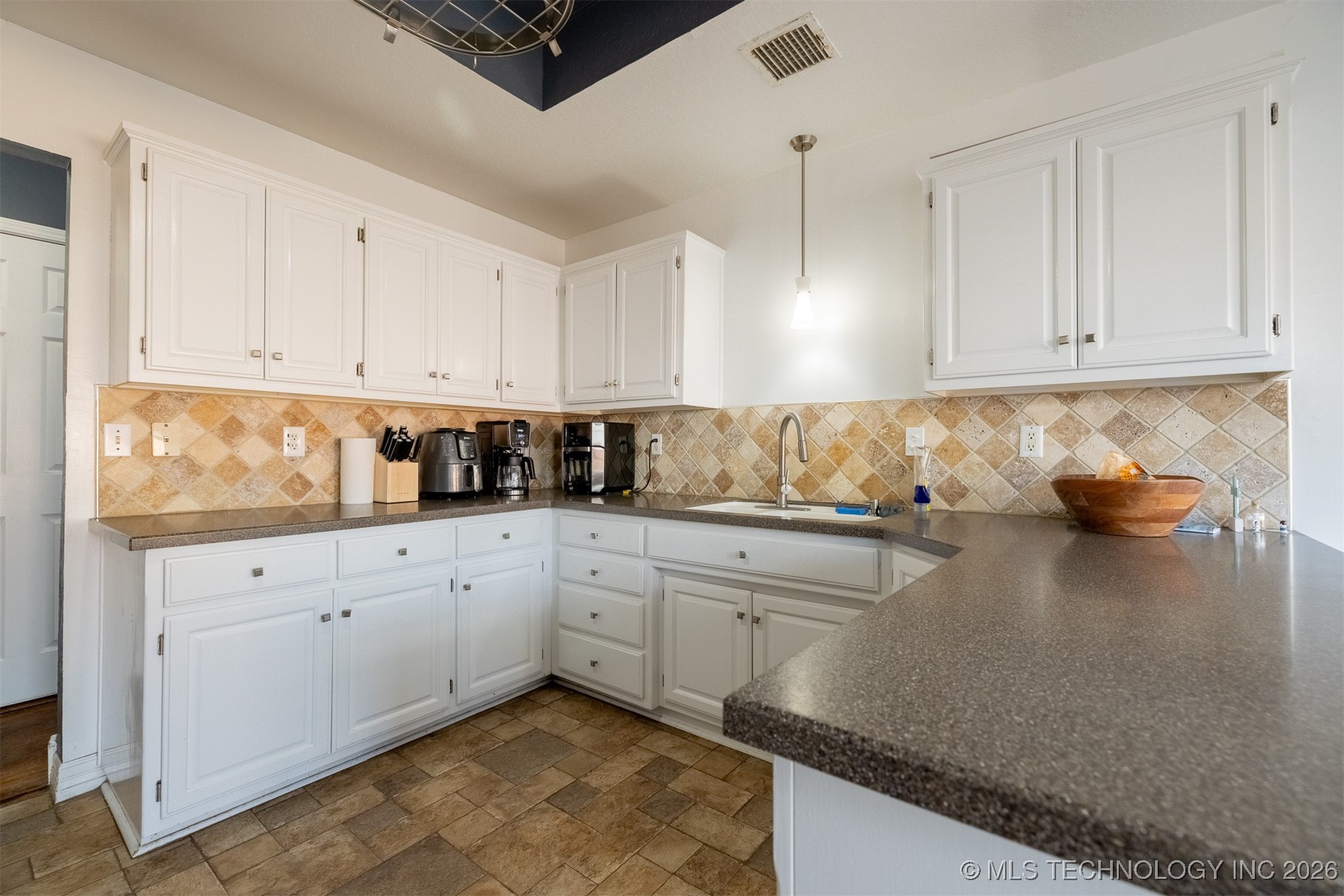 3826 W Galveston Place Property Photo 27