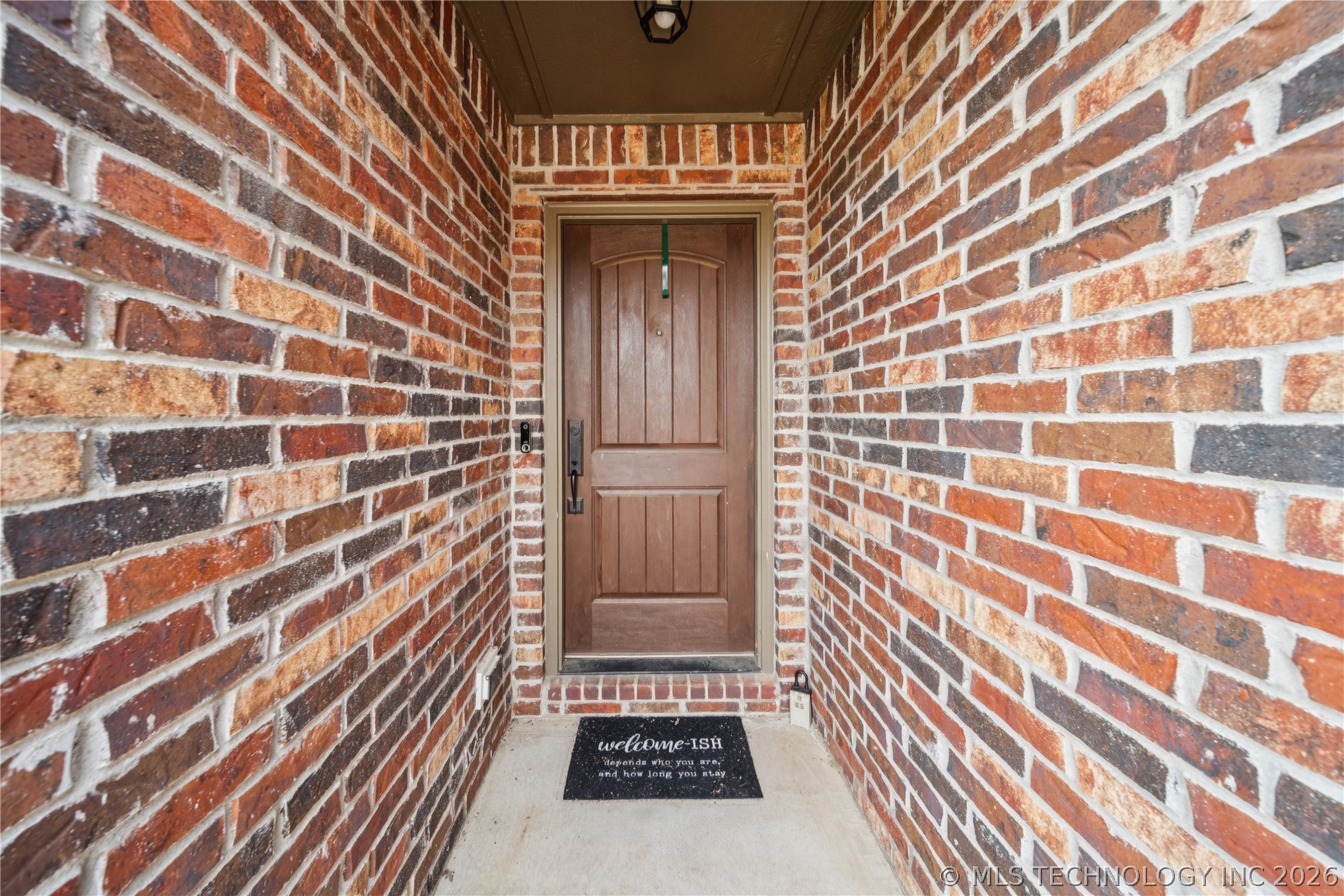 1623 E Fulton Place Property Photo 4