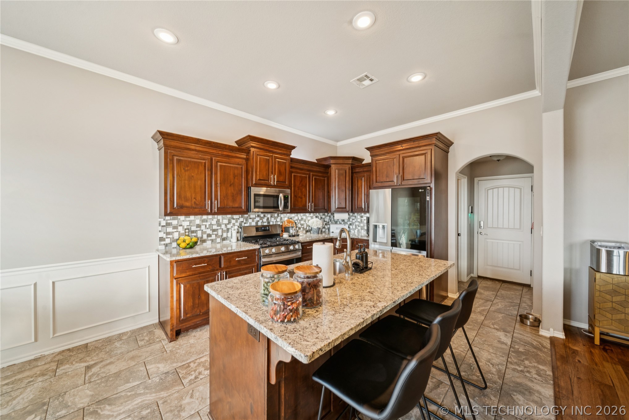 1623 E Fulton Place Property Photo 13