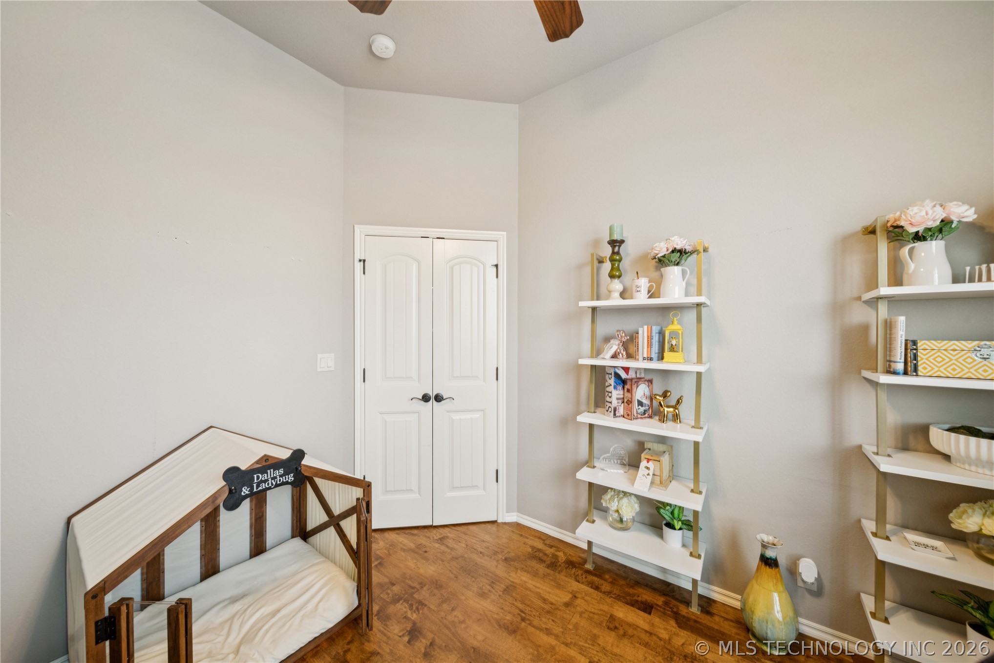 1623 E Fulton Place Property Photo 27