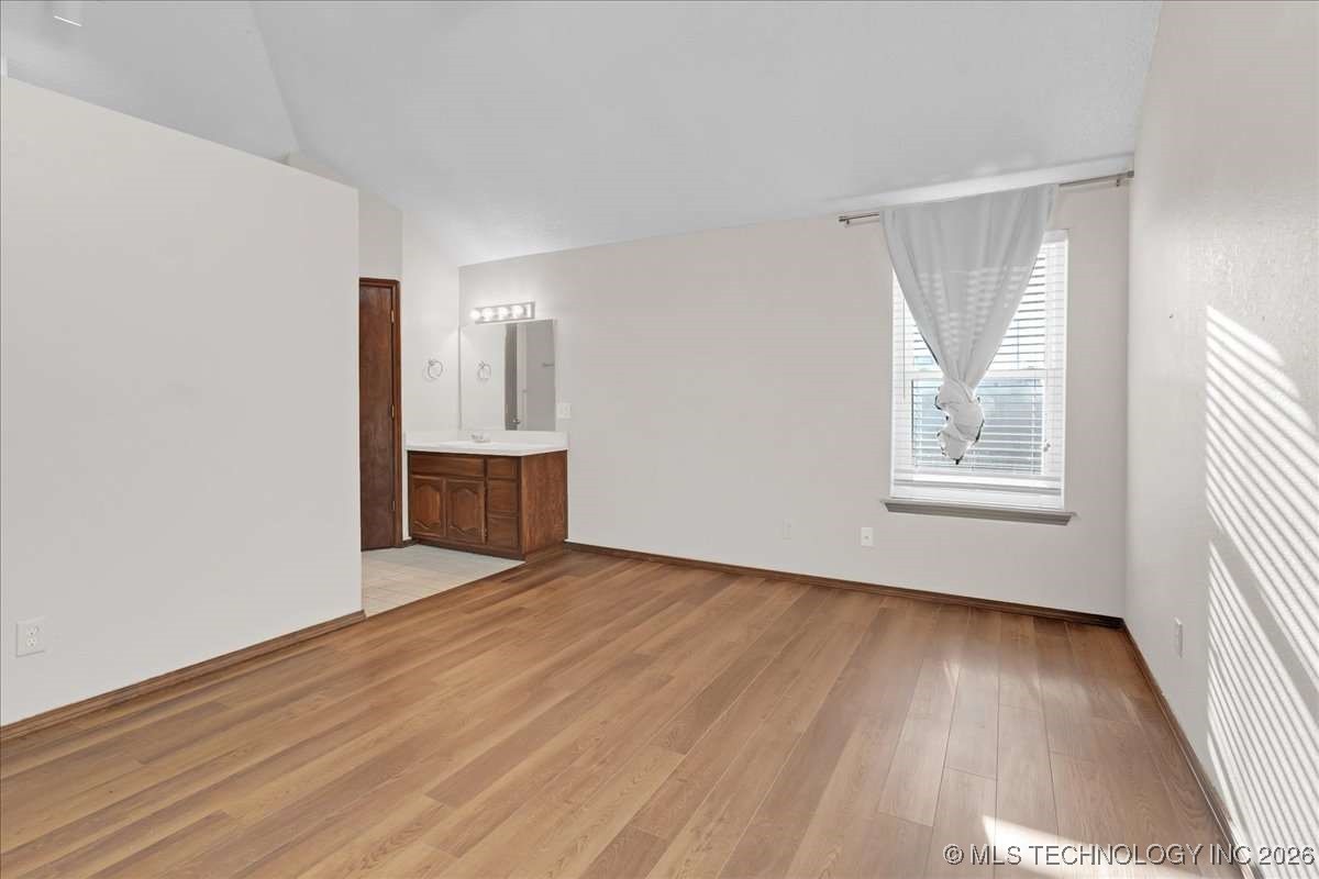 2010 S Missouri Avenue Property Photo 17