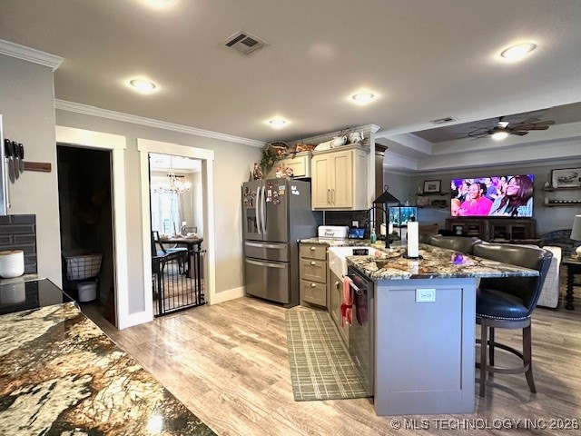 3806 Club View Drive Property Photo 7