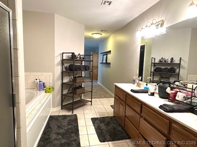 3806 Club View Drive Property Photo 27