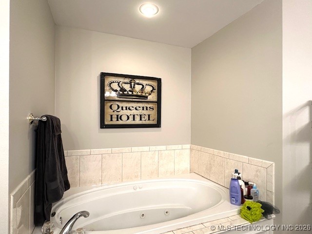 3806 Club View Drive Property Photo 29